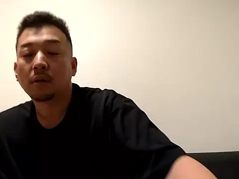 Snapshot of KOUHEY2023 chatting on 04.03.26 KOUHEY2023 online show from 04.03.26