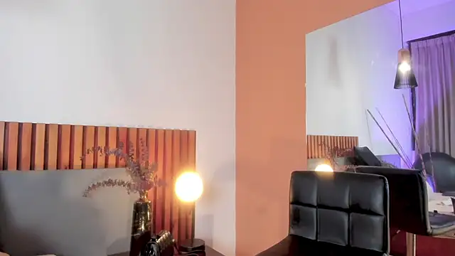 LucyJhonnsonn online show from 03.23.25