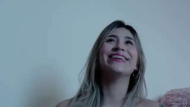 LucyJhonnsonn online show from 09.18.25