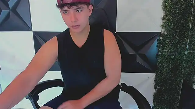 Dani cumboy online show from 09.28.25