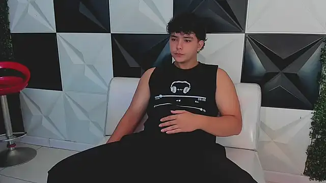 Dani cumboy online show from 10.02.25