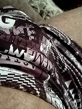 Snapshot of MityaXLoves chatting on 09.30.25 MityaXLoves online show from 09.30.25