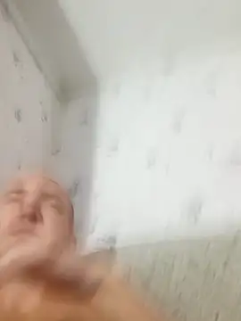 Snapshot of MityaXLoves chatting on 10.04.25 MityaXLoves online show from 10.04.25