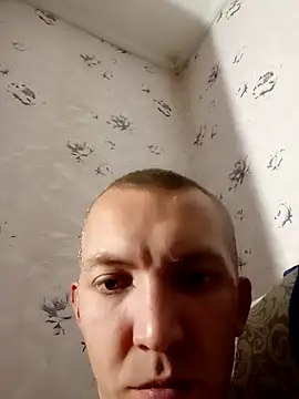 Snapshot of MityaXLoves chatting on 10.13.25 MityaXLoves online show from 10.13.25