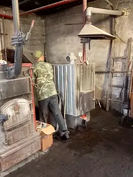 Snapshot of MityaXLoves chatting on 10.15.25 MityaXLoves online show from 10.15.25