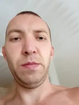 Snapshot of MityaXLoves chatting on 10.16.25 MityaXLoves online show from 10.16.25