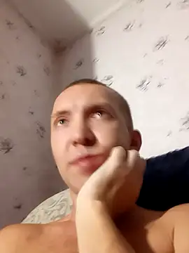 Snapshot of MityaXLoves chatting on 10.18.25 MityaXLoves online show from 10.18.25