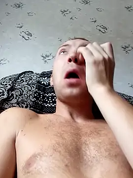 Snapshot of MityaXLoves chatting on 10.22.25 MityaXLoves online show from 10.22.25