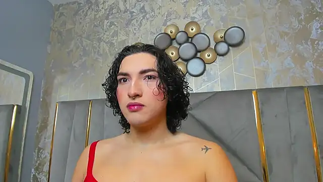 Snapshot of TomLondon_ chatting on 02.17.25 TomLondon online show from 02.17.25