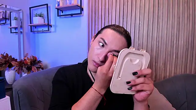 TomLondon  online show from 02.24.26