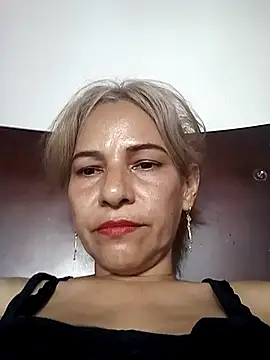 Snapshot of sharit_dana chatting on 10.11.25 sharit dana online show from 10.11.25