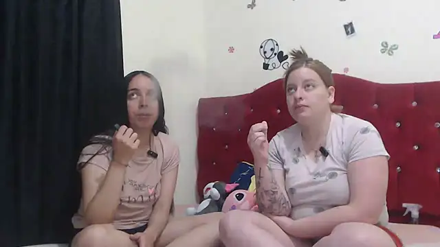 Snapshot of Lola_barbara chatting on 01.31.25 Lola barbara online show from 01.31.25