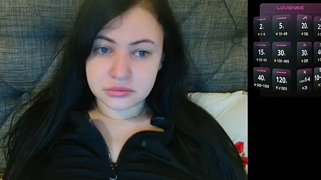 Snapshot of German_Eva chatting on 01.05.25 German Eva online show from 01.05.25