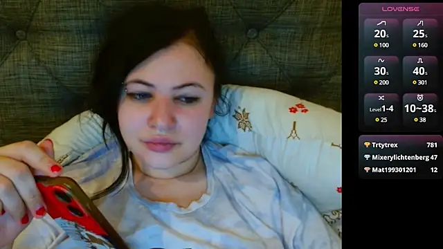 Snapshot of German_Eva chatting on 01.08.25 German Eva online show from 01.08.25