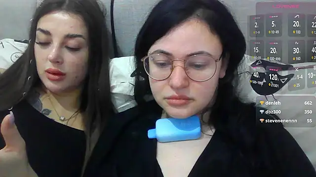 Snapshot of German_Eva chatting on 02.07.25 German Eva online show from 02.07.25