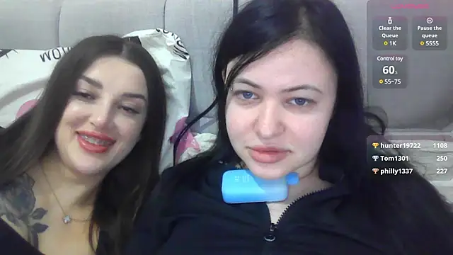 Snapshot of German_Eva chatting on 02.15.25 German Eva online show from 02.15.25