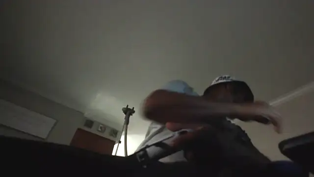 Snapshot of choco-sexo@xh chatting on 10.11.25 choco-sexoxh online show from 10.11.25