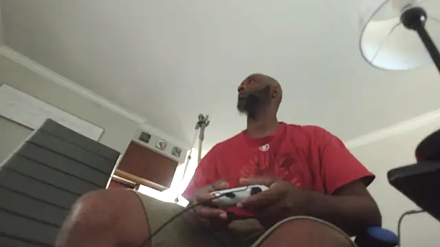 Snapshot of choco-sexo@xh chatting on 10.12.25 choco-sexoxh online show from 10.12.25