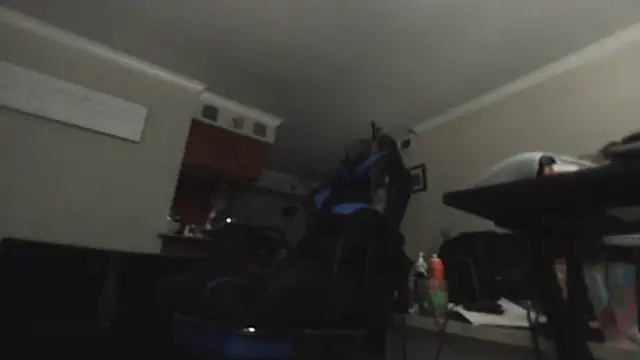 Snapshot of choco-sexo@xh chatting on 10.20.25 choco-sexoxh online show from 10.20.25