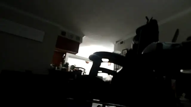 Snapshot of choco-sexo@xh chatting on 10.21.25 choco-sexoxh online show from 10.21.25