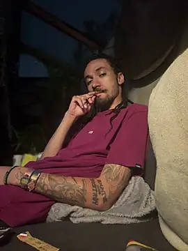 hotcamboy420 online show from 12.27.24