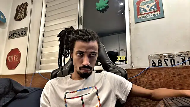 hotcamboy420 online show from 01.31.25