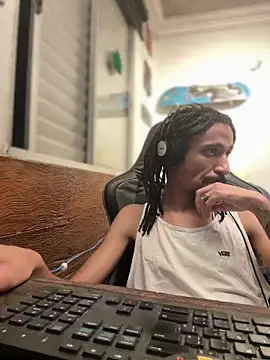 hotcamboy420 online show from 02.20.25