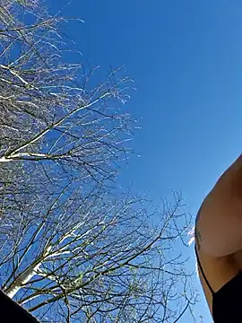 LydiaMaus96 online show from 04.22.26