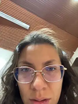 karlamorris  online show from 02.27.26