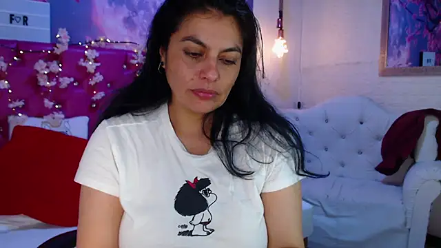 Lust Mom41 online show from 12.17.24