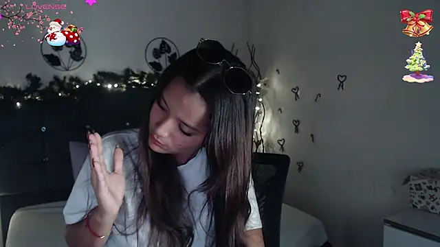 mia sweetdc online show from 12.26.24