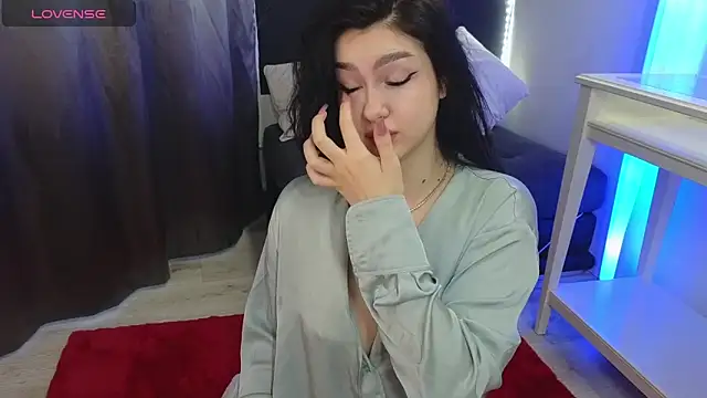alissa4blonde online show from 12.24.24