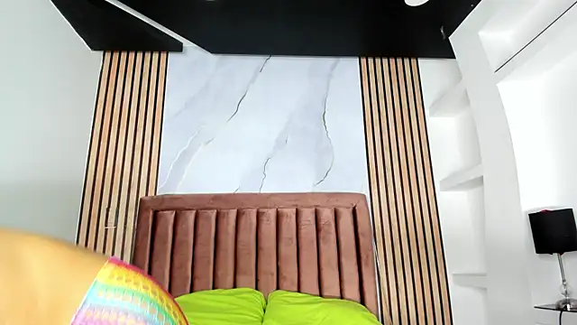 Snapshot of ChloeParkss_ chatting on 02.06.25 ChloeParkss online show from 02.06.25