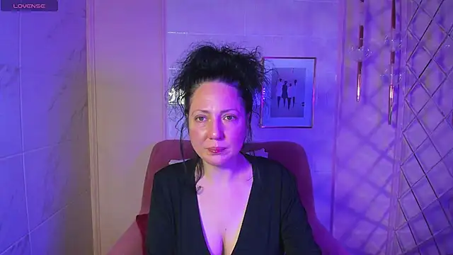 Anita Muse online show from 12.12.24