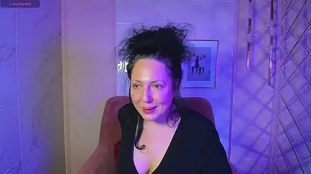 Anita Muse online show from 12.12.24