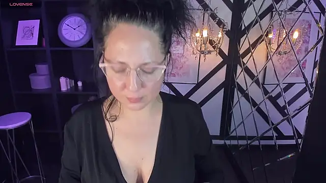 Anita Muse online show from 12.16.24