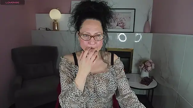 Anita Muse online show from 12.22.24