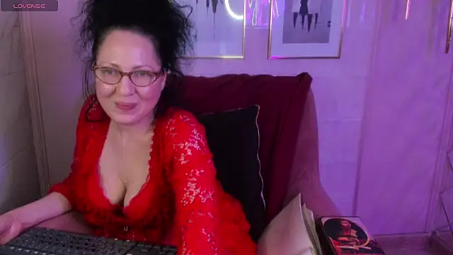 Anita Muse online show from 02.14.25