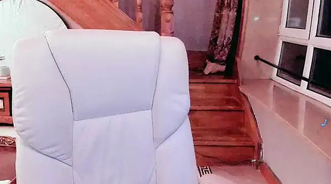 Snapshot of NIAN-er chatting on 02.20.25 NIAN-er online show from 02.20.25