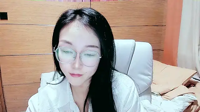 Snapshot of NIAN-er chatting on 03.12.25 NIAN-er online show from 03.12.25