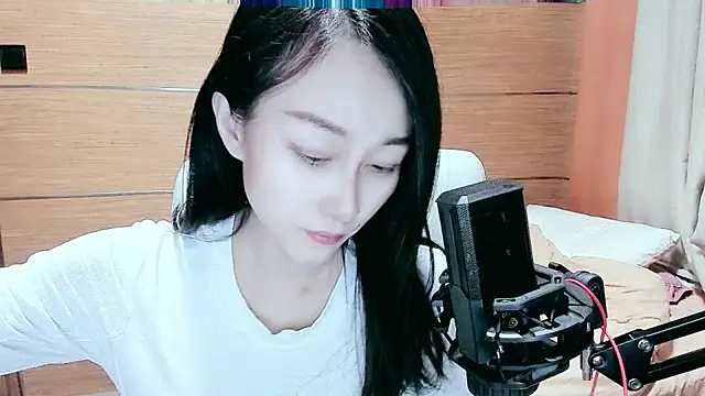 Snapshot of NIAN-er chatting on 03.14.25 NIAN-er online show from 03.14.25