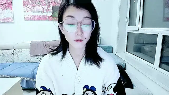 Snapshot of NIAN-er chatting on 10.27.25 NIAN-er online show from 10.27.25