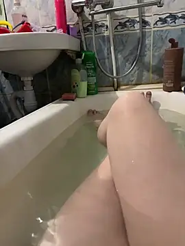 Snapshot of DesireMelissa chatting on 01.14.25 DesireMelissa online show from 01.14.25