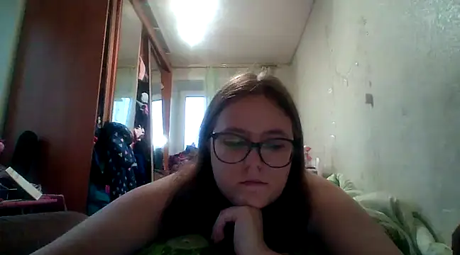Snapshot of DesireMelissa chatting on 01.28.25 DesireMelissa online show from 01.28.25