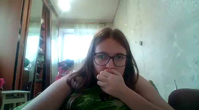 Snapshot of DesireMelissa chatting on 02.06.25 DesireMelissa online show from 02.06.25