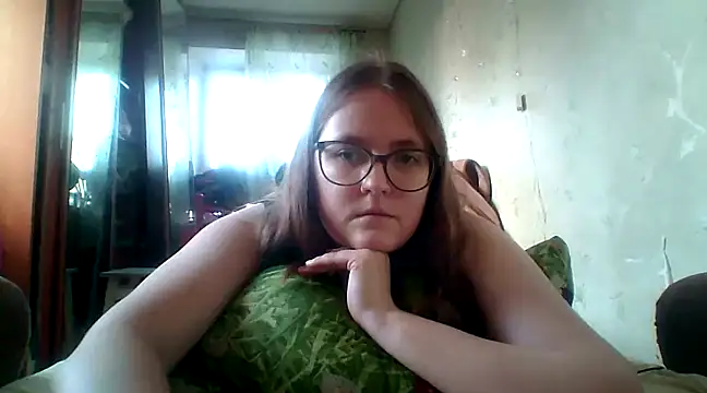 Snapshot of DesireMelissa chatting on 02.07.25 DesireMelissa online show from 02.07.25