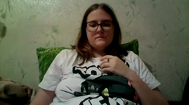Snapshot of DesireMelissa chatting on 02.16.25 DesireMelissa online show from 02.16.25