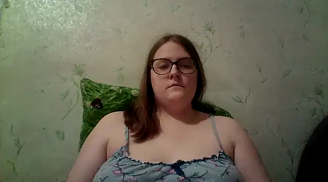 Snapshot of DesireMelissa chatting on 02.22.25 DesireMelissa online show from 02.22.25