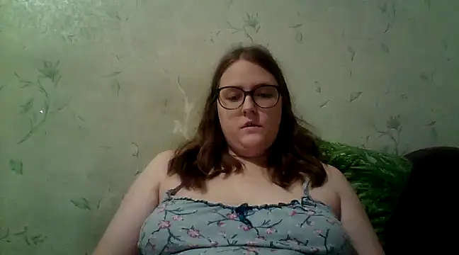 Snapshot of DesireMelissa chatting on 02.24.25 DesireMelissa online show from 02.24.25