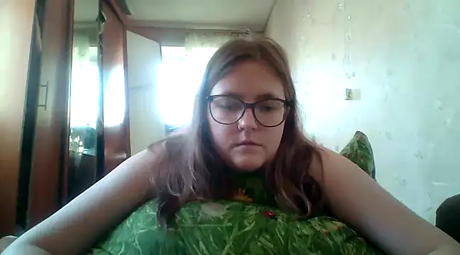 Snapshot of DesireMelissa chatting on 03.01.25 DesireMelissa online show from 03.01.25